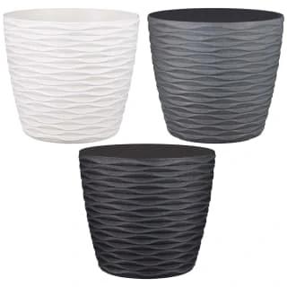 B&M Wave Effect Plastic Plant Pot - White 4 B&M Wave Effect Plastic Plant Pot - White - Image 2