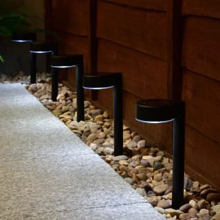 Solar Powered New York Post Lights 8pk 4 Solar Powered New York Post Lights 8pk - Image 2